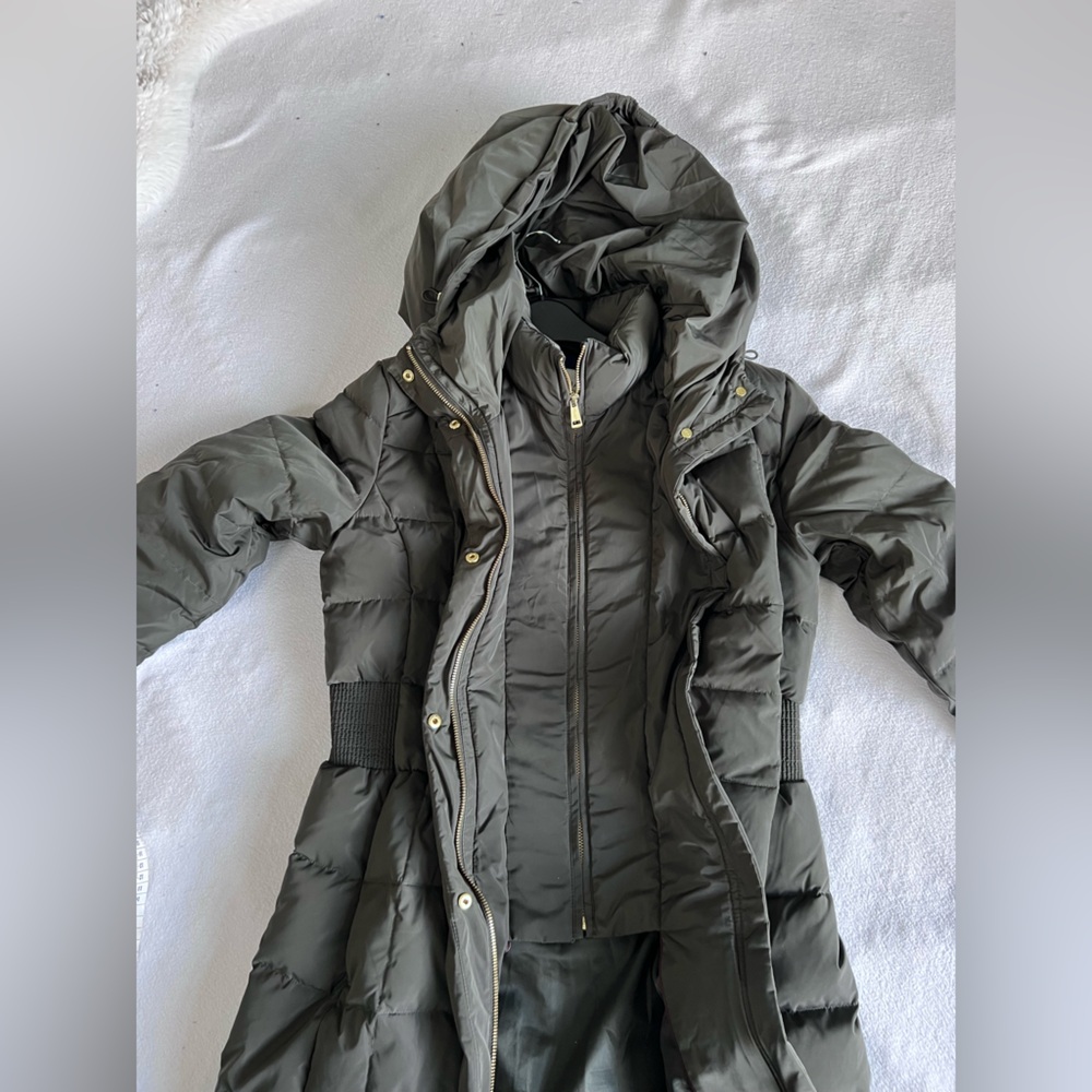 Women's Long Quilted Coat - Olive. Cole Haan size SP - Picture 12 of 15